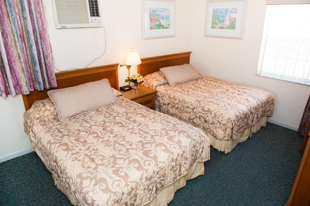 Shore Haven Resort Inn لوديرديل باي ذا سي المظهر الخارجي الصورة