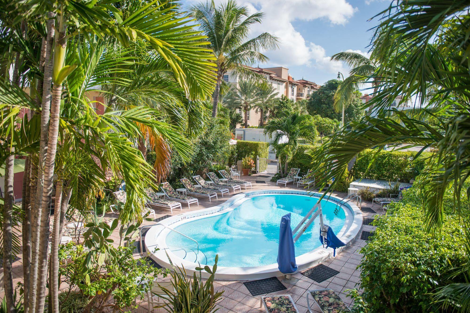 Shore Haven Resort Inn لوديرديل باي ذا سي المظهر الخارجي الصورة